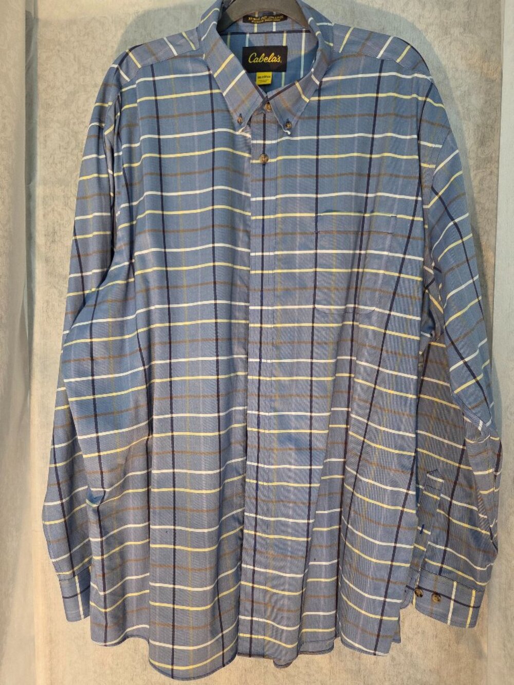 Cabela's Men's Button down shirt 3xl